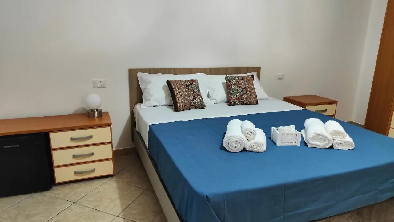 Helianthus Rooms Λέτσε Πανσιόν